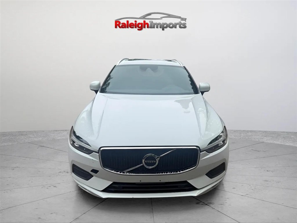 Used 2021 Volvo XC60 T5 Momentum w/ Premium Package AWD/4WD image 7