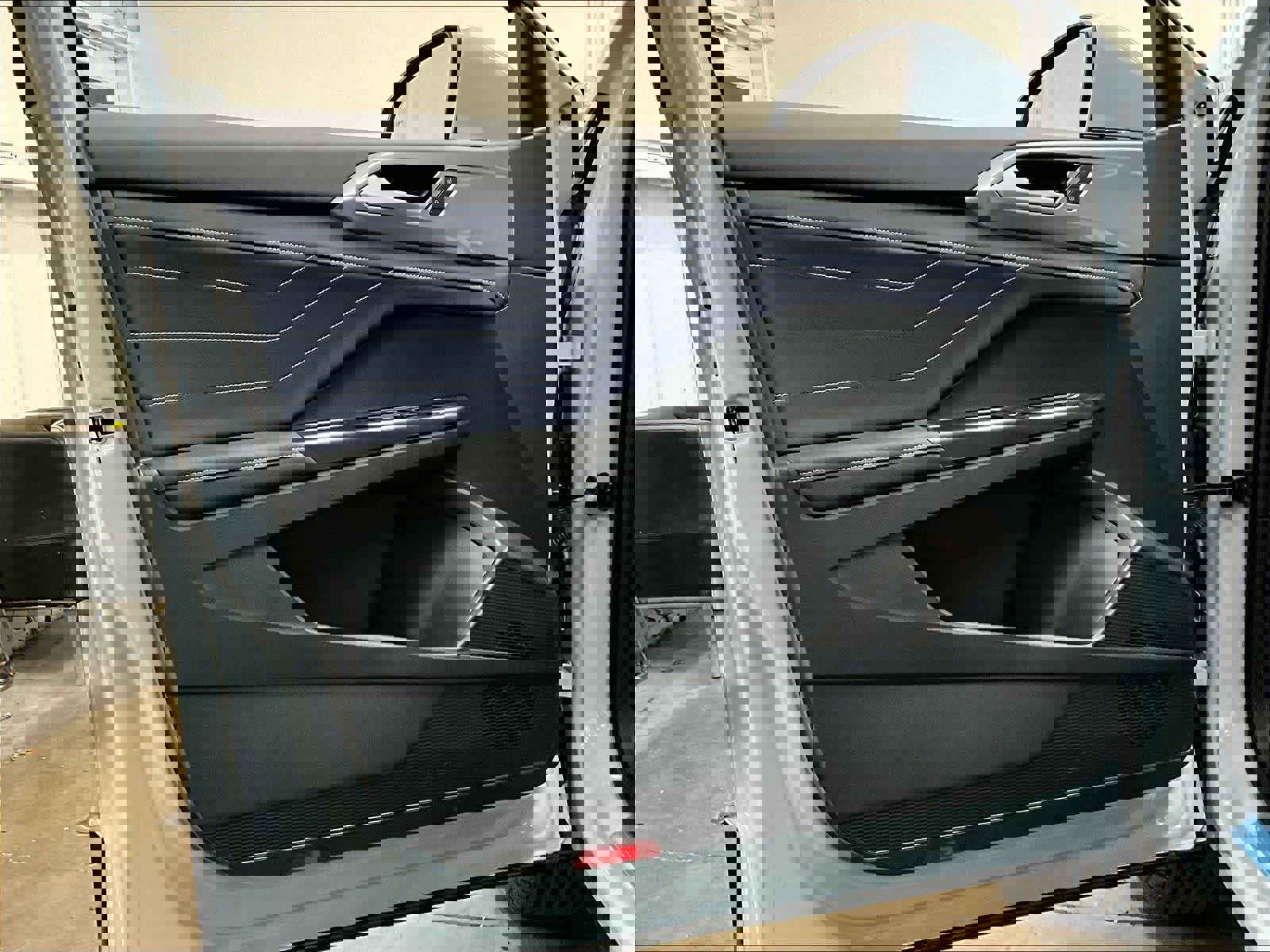 New 2026 Volkswagen Taos SEL image 24