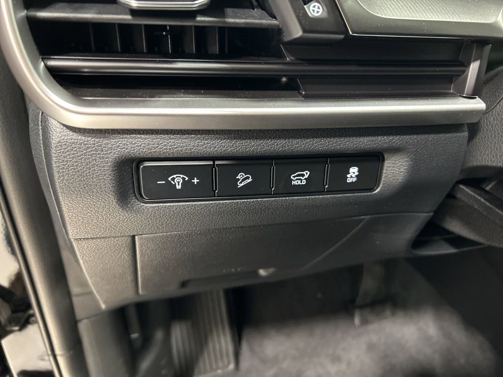 New 2025 Kia Telluride S image 11