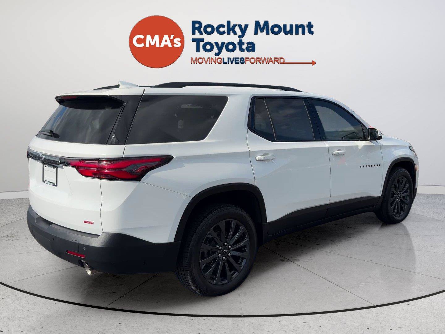 Used 2022 Chevrolet Traverse RS FWD image 5
