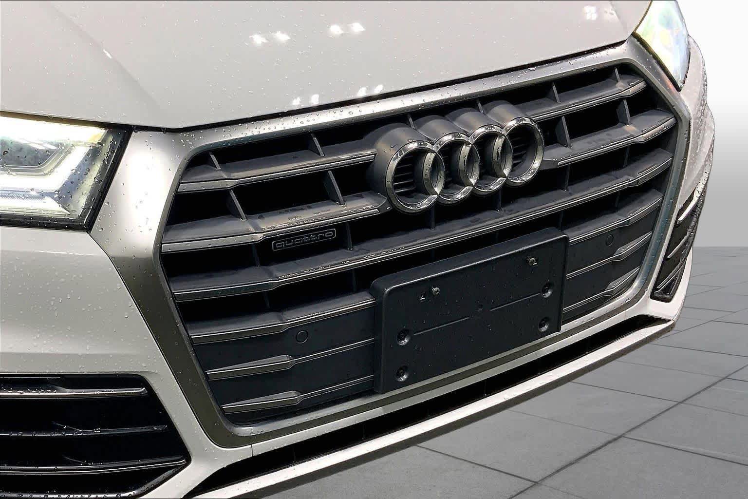 Used 2018 Audi Q5 2.0T Premium Plus w/ Premium Plus Package AWD/4WD image 30