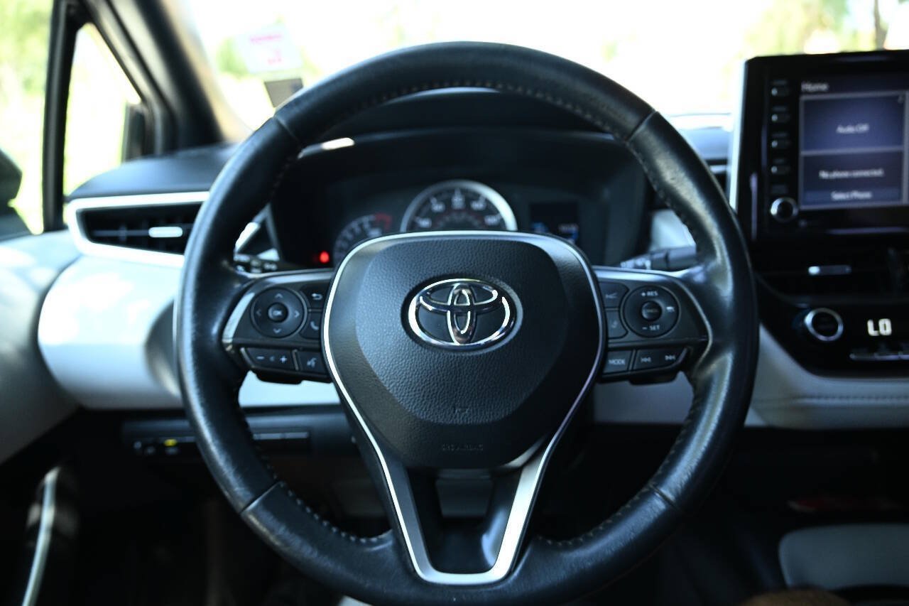 Used 2021 Toyota Corolla SE w/ Carpet Mat Package (TMS) FWD image 17