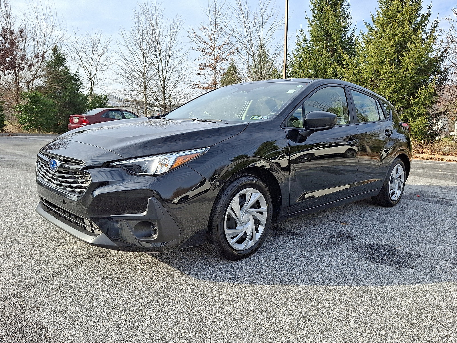 Certified 2025 Subaru Impreza 2.0i image 3