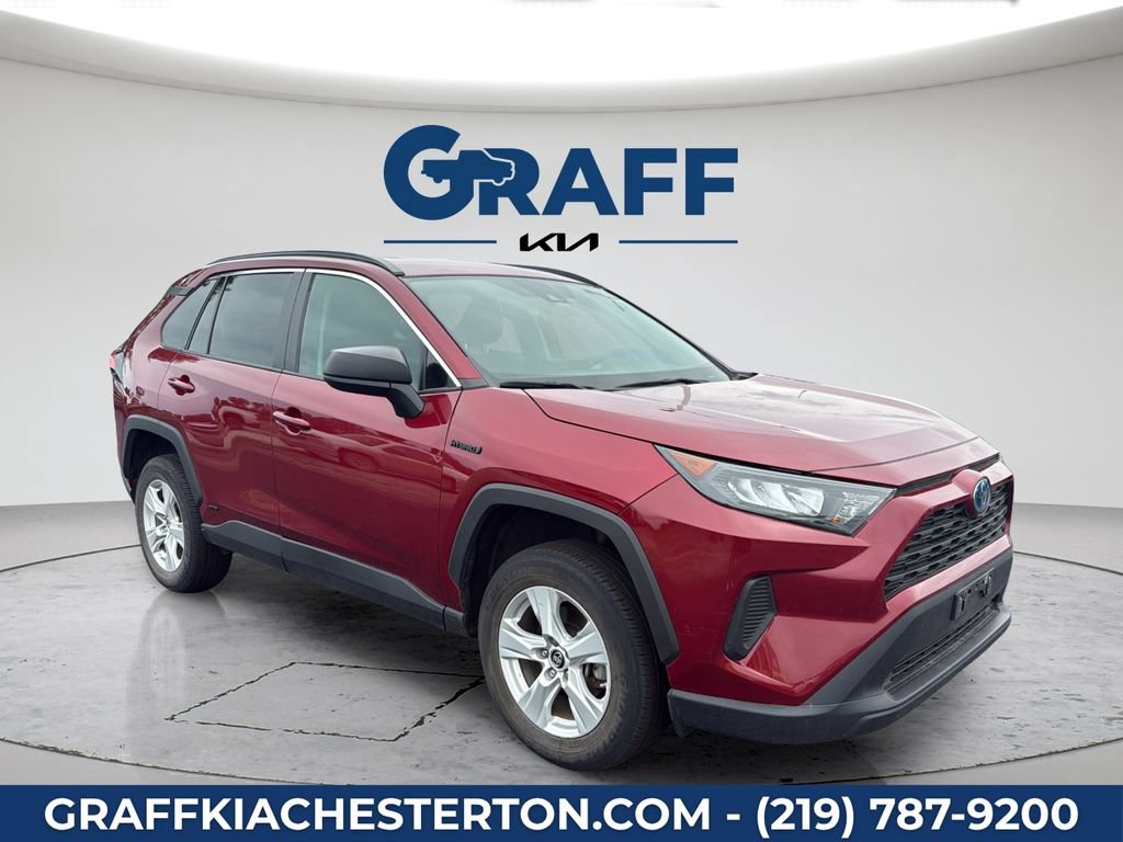 Used 2021 Toyota RAV4 LE AWD/4WD image 16