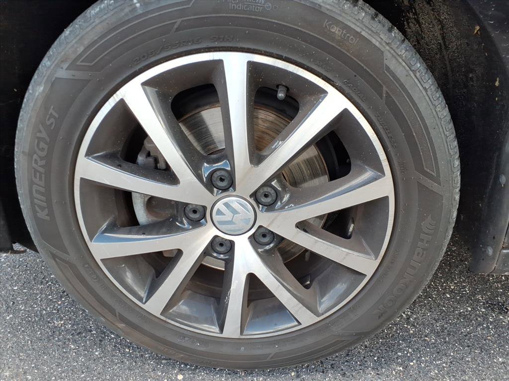 Used 2018 Volkswagen Jetta SE image 9