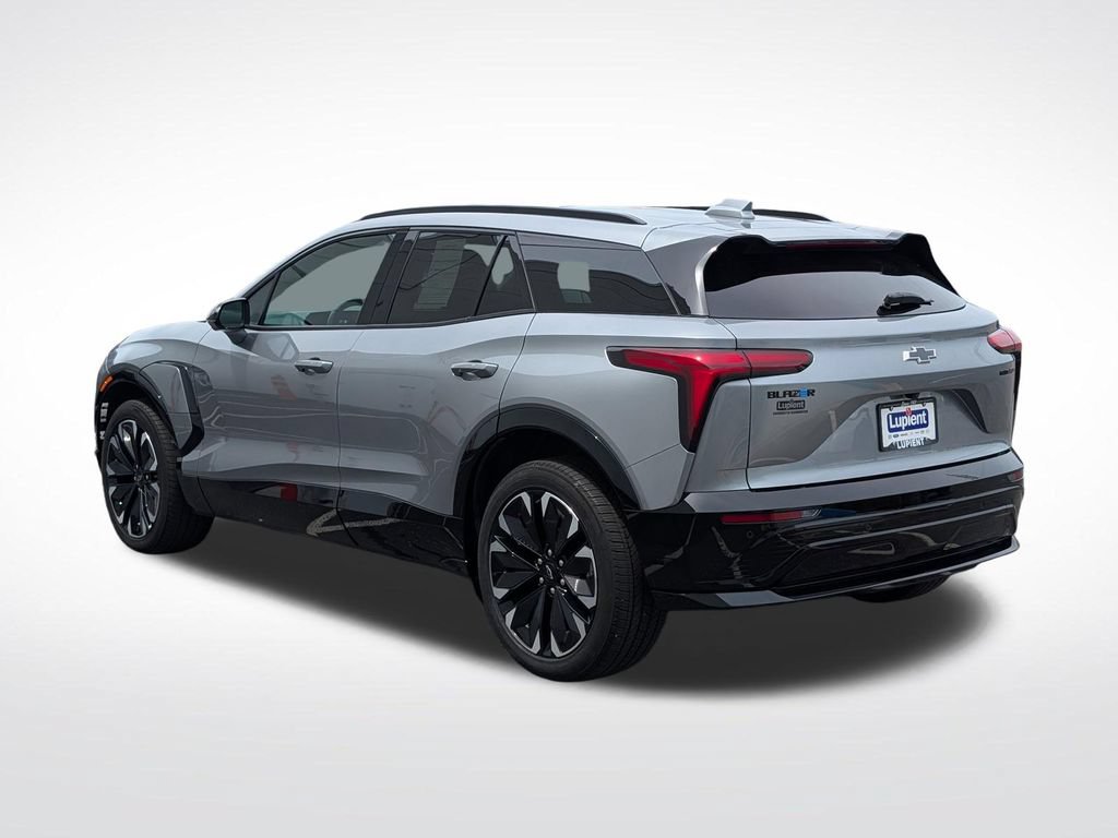 Used 2025 Chevrolet Blazer EV RS AWD/4WD image 8