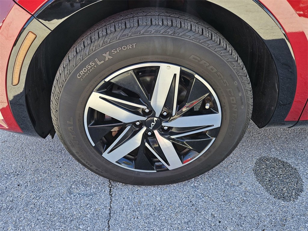 Used 2022 Kia Sorento S image 39