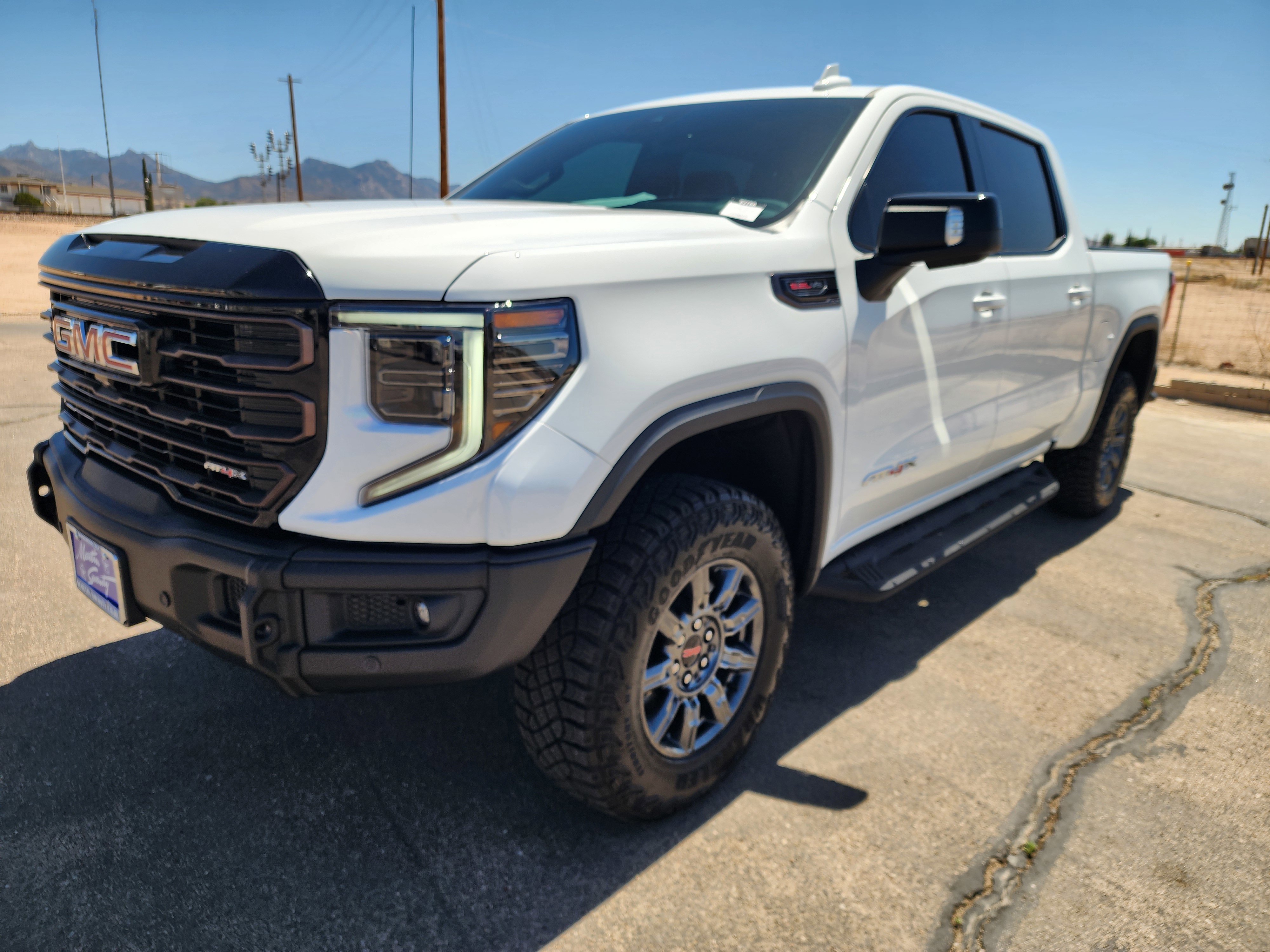 Used 2026 GMC Sierra 1500 AT4X AWD/4WD image 3