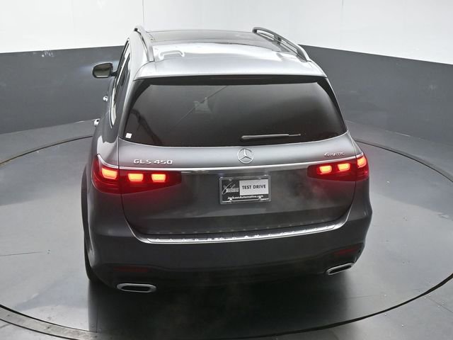 Used 2025 Mercedes-Benz GLS 450 4MATIC image 47