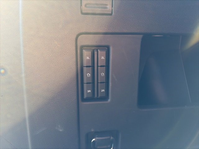 Used 2023 Ford Expedition Limited image 29