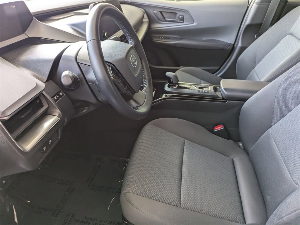 Used 2024 Toyota Prius LE image 24