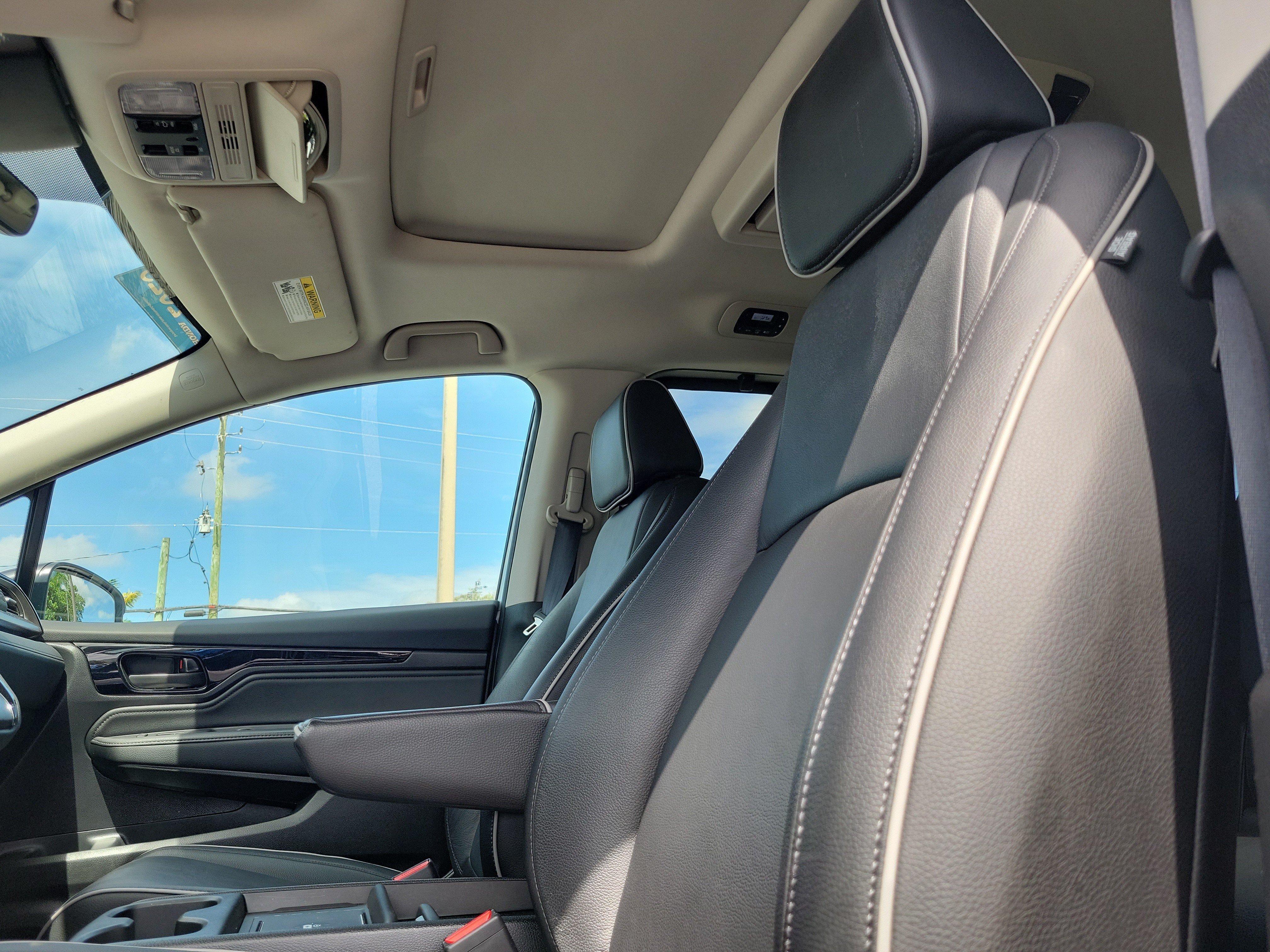 Certified 2025 Honda Odyssey Touring image 22