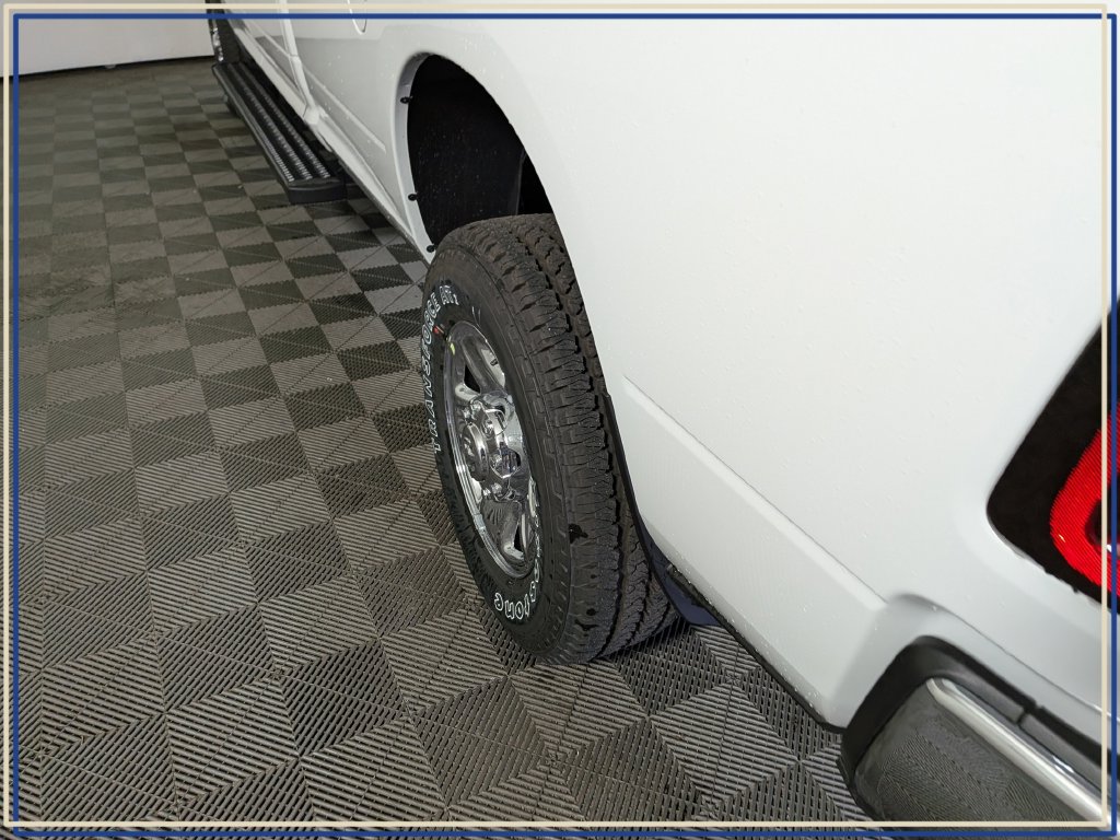 New 2026 RAM 2500 Tradesman AWD/4WD image 12