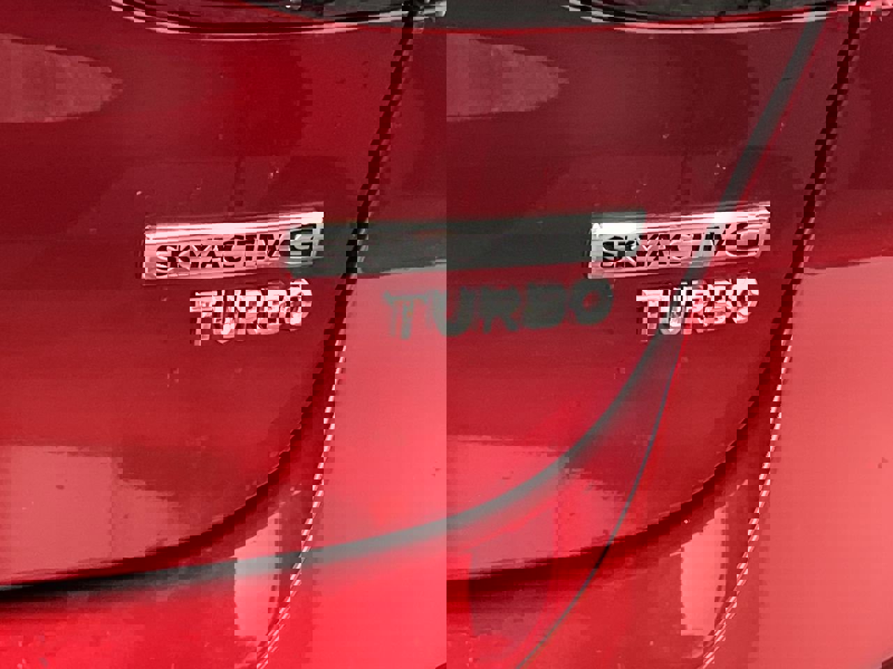 New 2025 MAZDA MAZDA3 Hatchback w/Premium Plus Pkg image 30