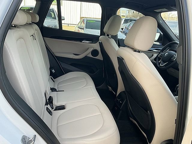 Used 2021 BMW X1 sDrive28i w/ Convenience Package image 12