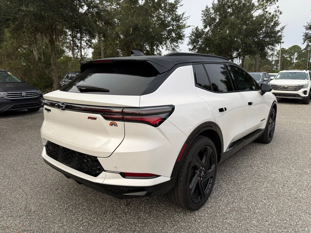 Used 2025 Chevrolet Equinox EV RS image 8