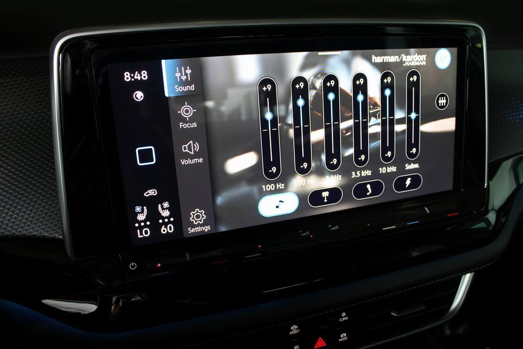 New 2025 Volkswagen Atlas Cross Sport SEL Premium R-Line image 35