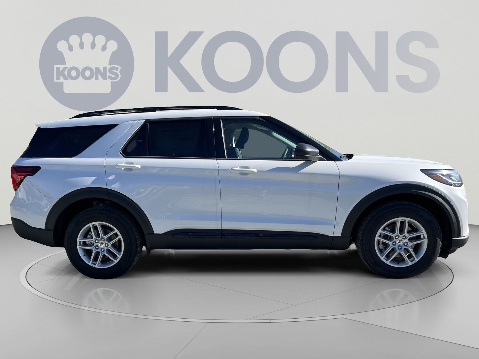 New 2026 Ford Explorer Active AWD/4WD image 8
