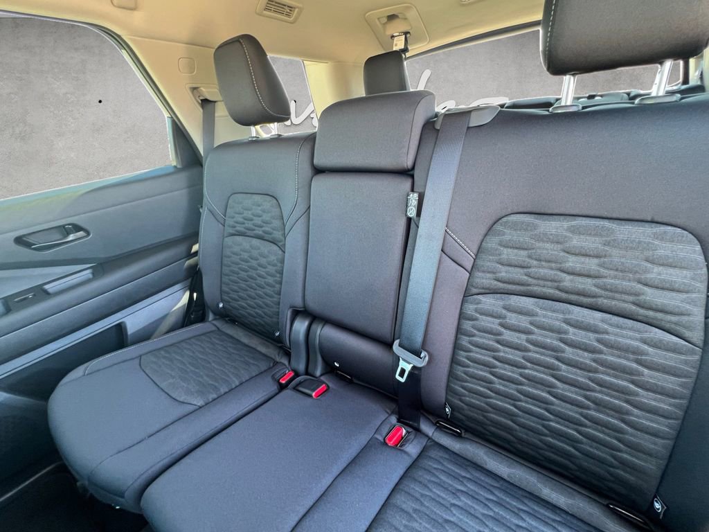 New 2026 Nissan Pathfinder SV image 22