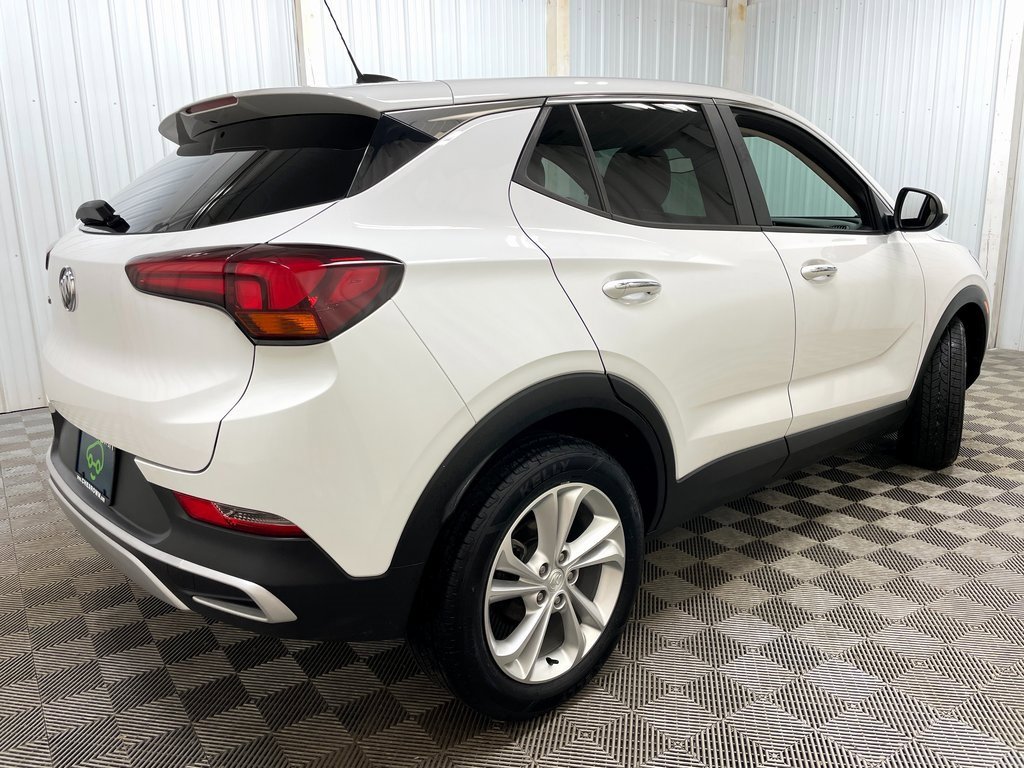 Certified 2020 Buick Encore GX Preferred w/ Cold Weather Comfort Package image 17