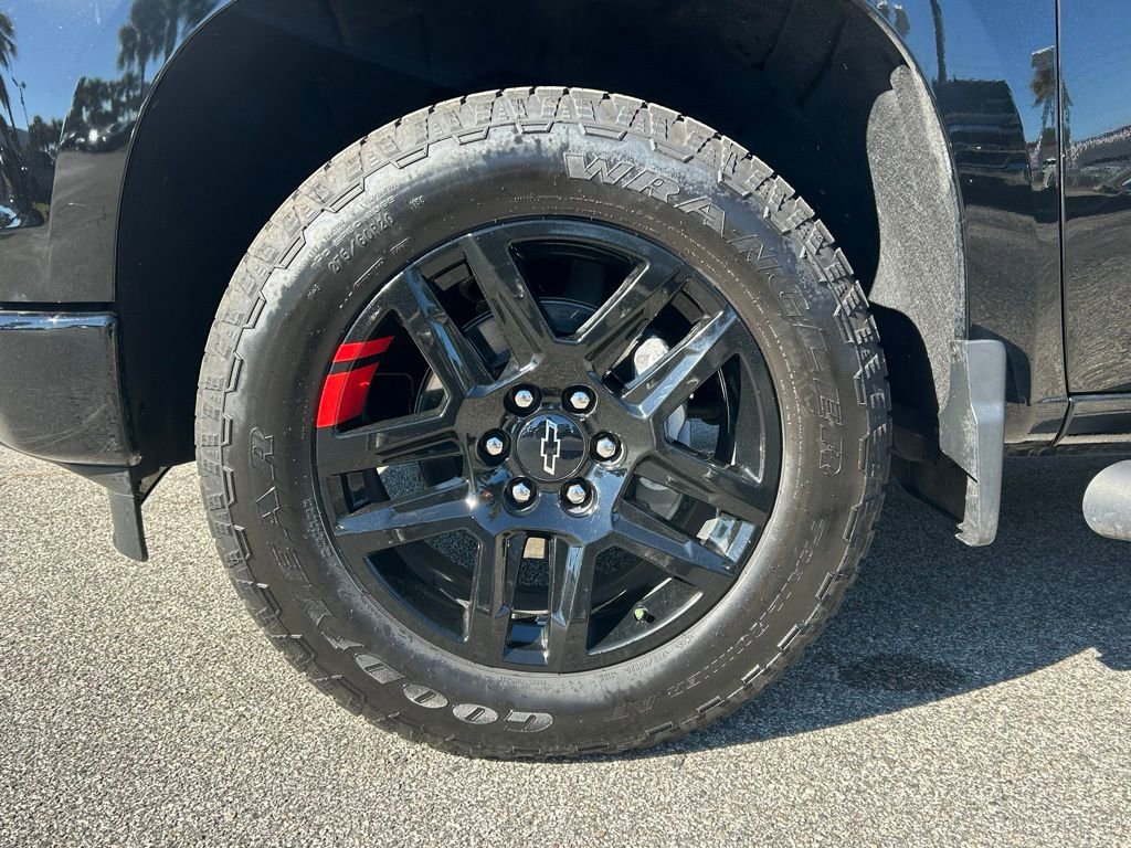 Used 2025 Chevrolet Silverado 1500 RST w/ Redline Edition image 10