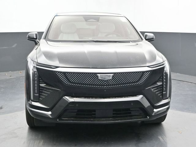 New 2025 Cadillac Optiq Luxury 1 w/ LPO, Floor Liner Package image 3