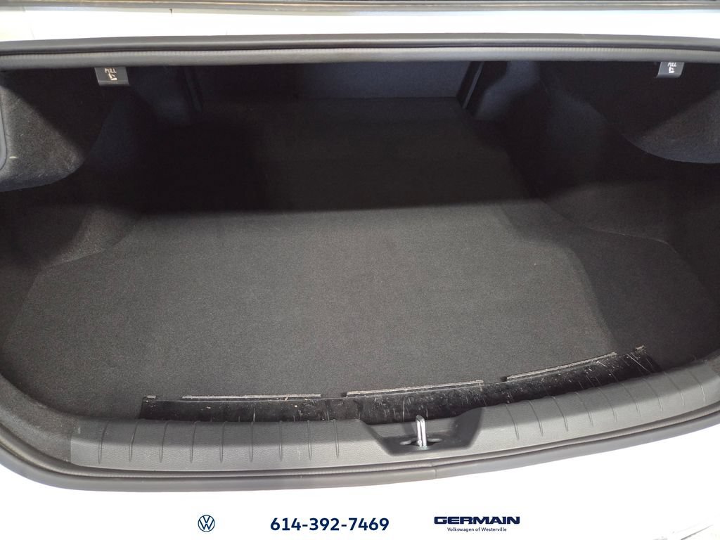 Used 2025 Kia K5 GT-Line w/ GT-Line Premium Package FWD image 16