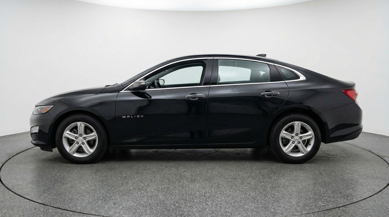 Used 2023 Chevrolet Malibu LT image 5