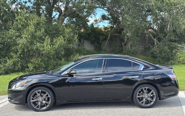Used 2014 Nissan Maxima 3.5 SV w/ Sport Package FWD image 5