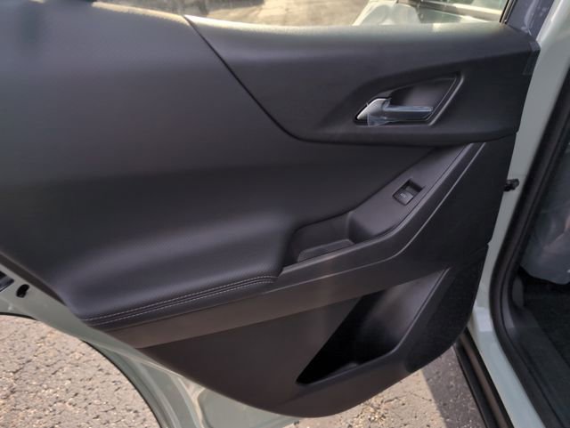 New 2026 Chevrolet Equinox LT w/ Convenience Package II image 10