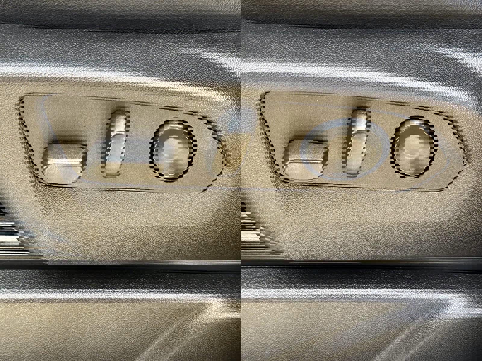 Used 2024 GMC Yukon AT4 image 22