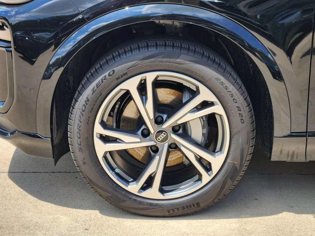 New 2027 Audi Q6 e-tron Premium Plus AWD/4WD image 13