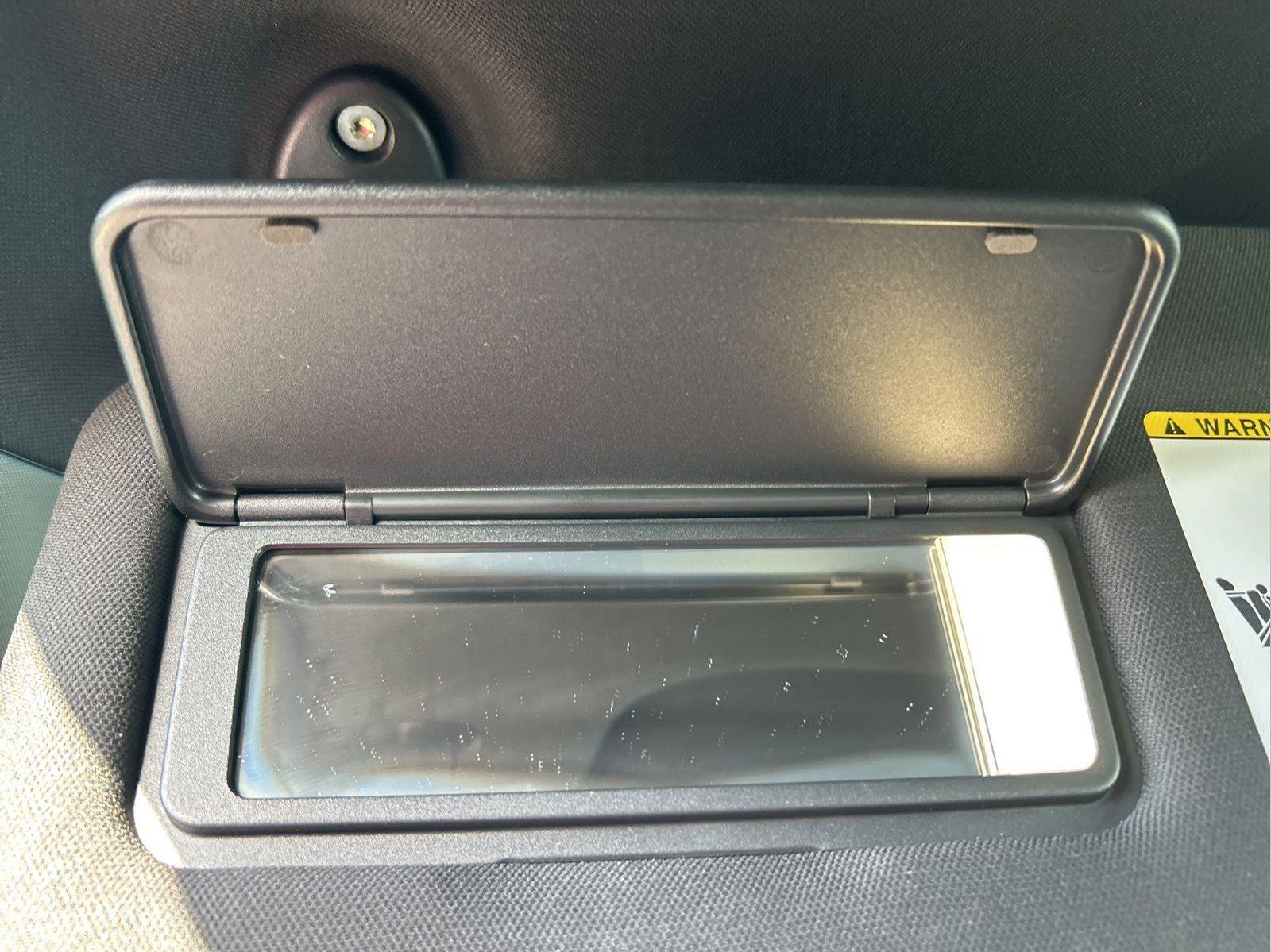 Used 2024 Toyota Tundra Platinum AWD/4WD image 34