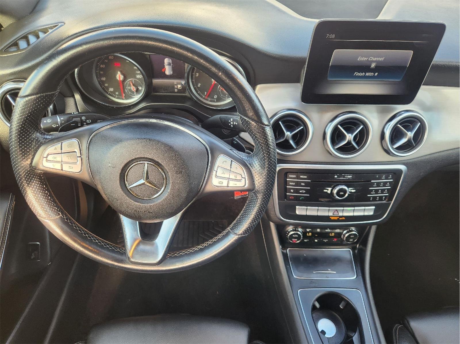Used 2019 Mercedes-Benz GLA 250 image 25