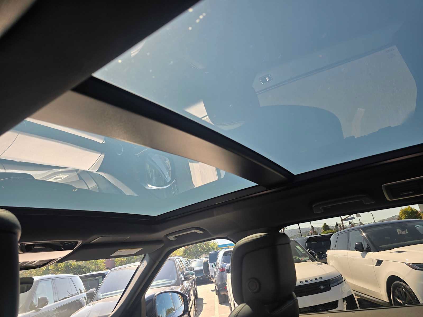 Used 2020 Land Rover Range Rover Sport HSE AWD/4WD image 19