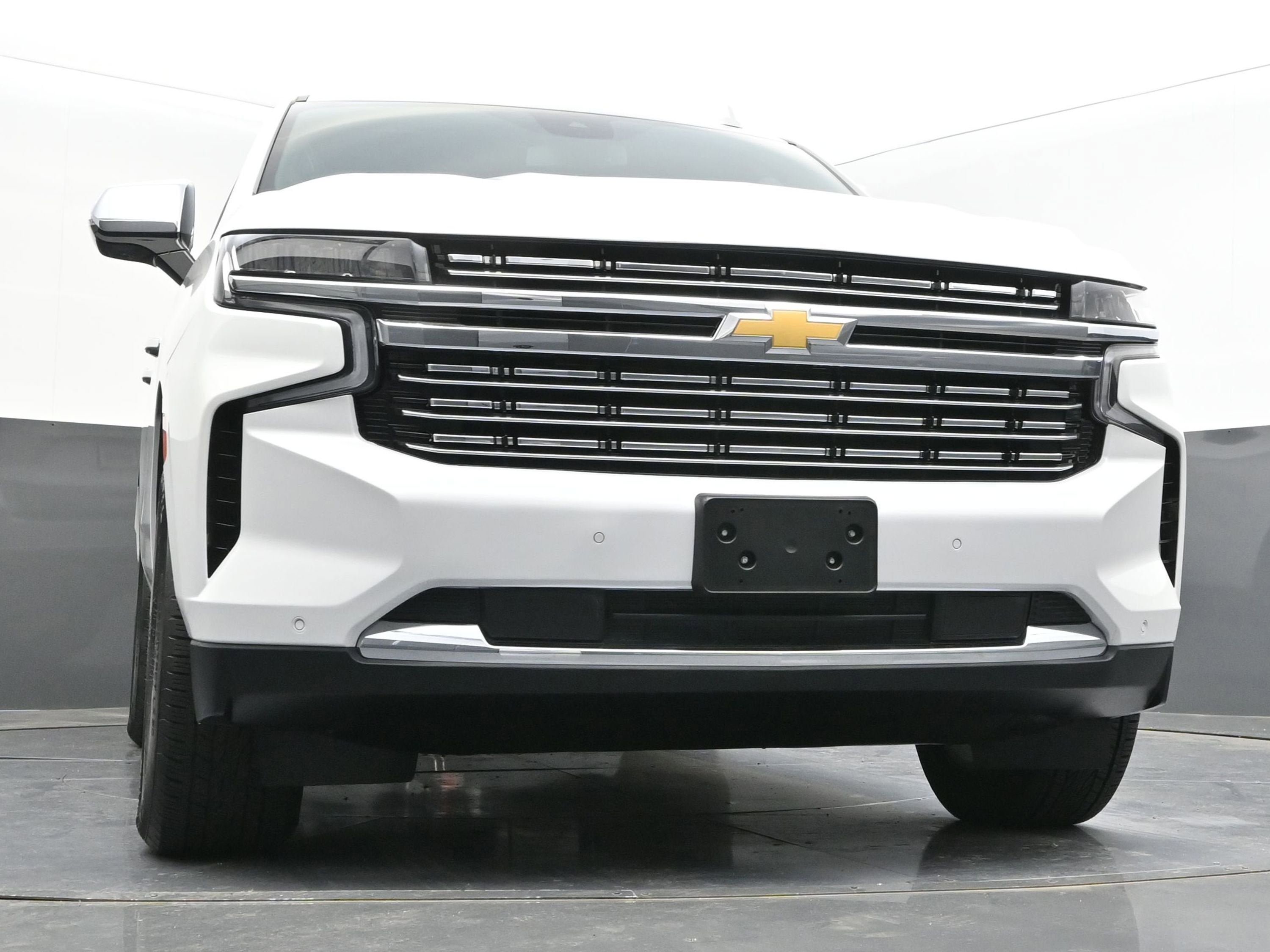 Used 2023 Chevrolet Tahoe Premier AWD/4WD image 47