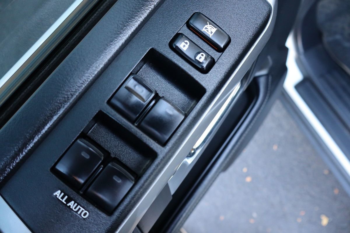 Used 2022 Toyota 4Runner SR5 Premium image 27