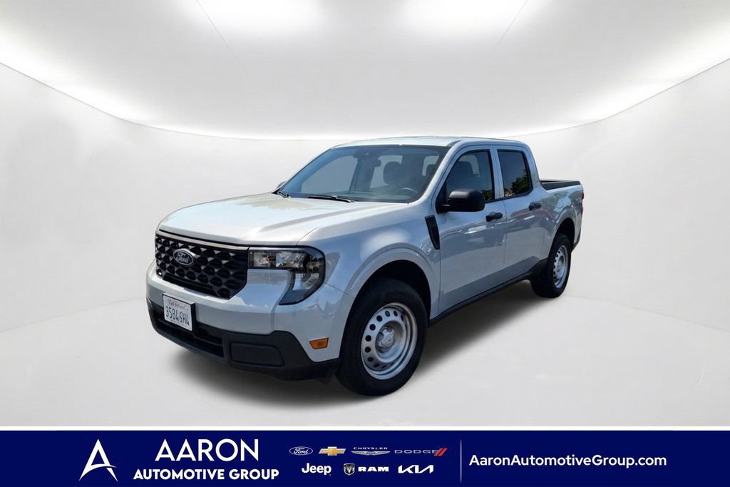 Used 2025 Ford Maverick XL FWD image 1