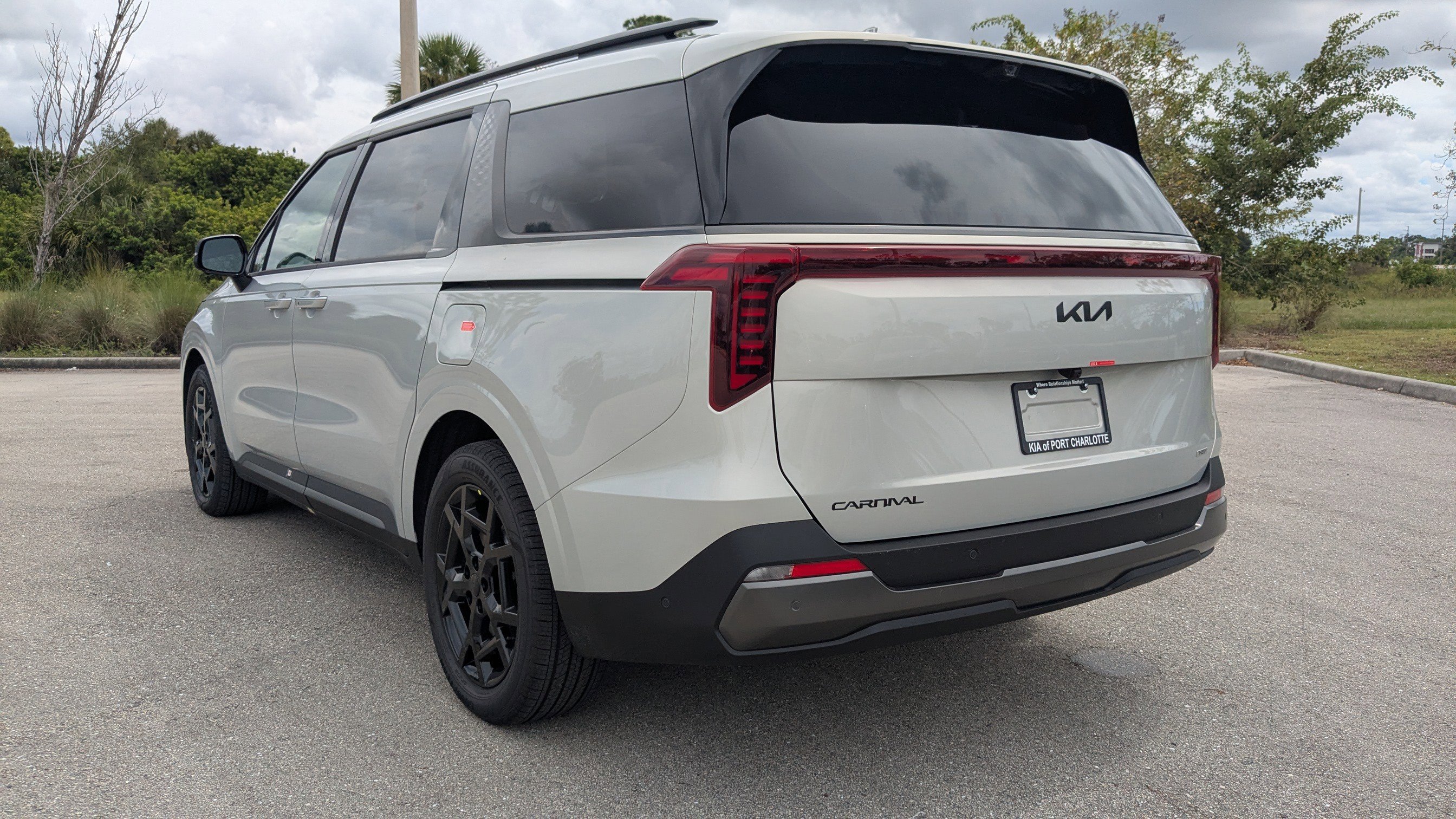New 2026 Kia Carnival SX Prestige image 7