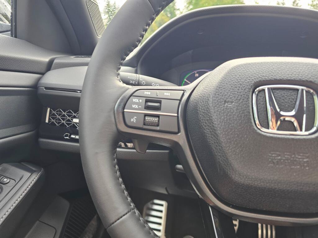 New 2026 Honda Accord Sport image 32