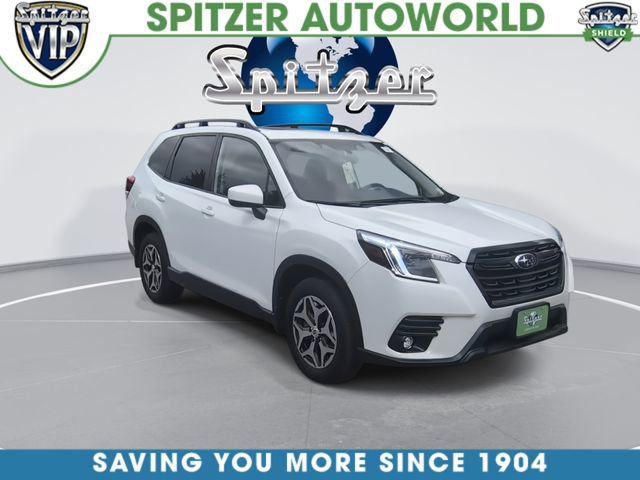 Used 2024 Subaru Forester Premium AWD/4WD image 2