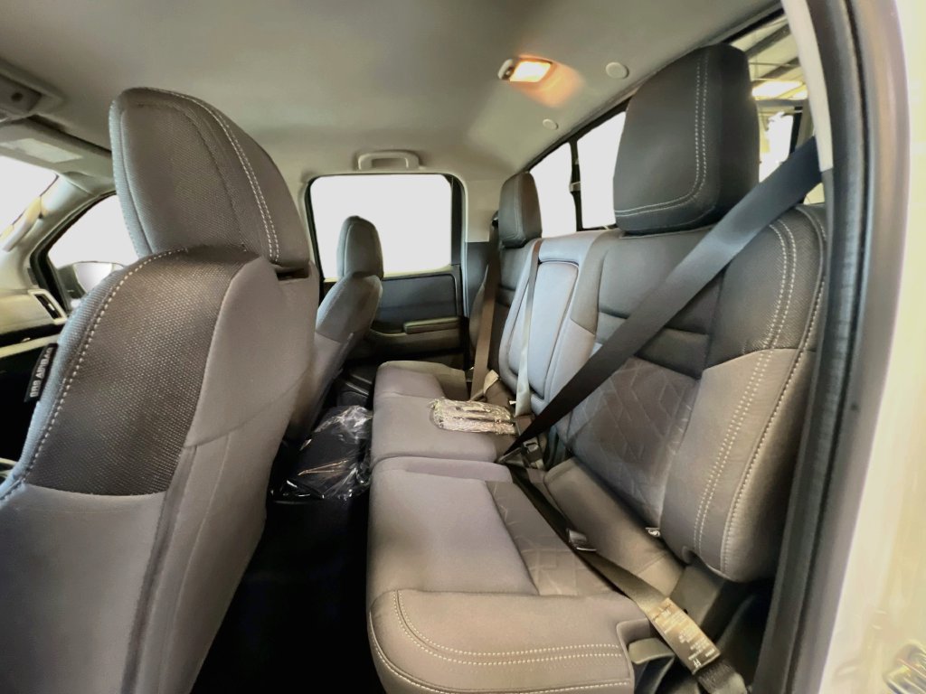 New 2026 Nissan Frontier SV w/ Tow Package RWD image 22