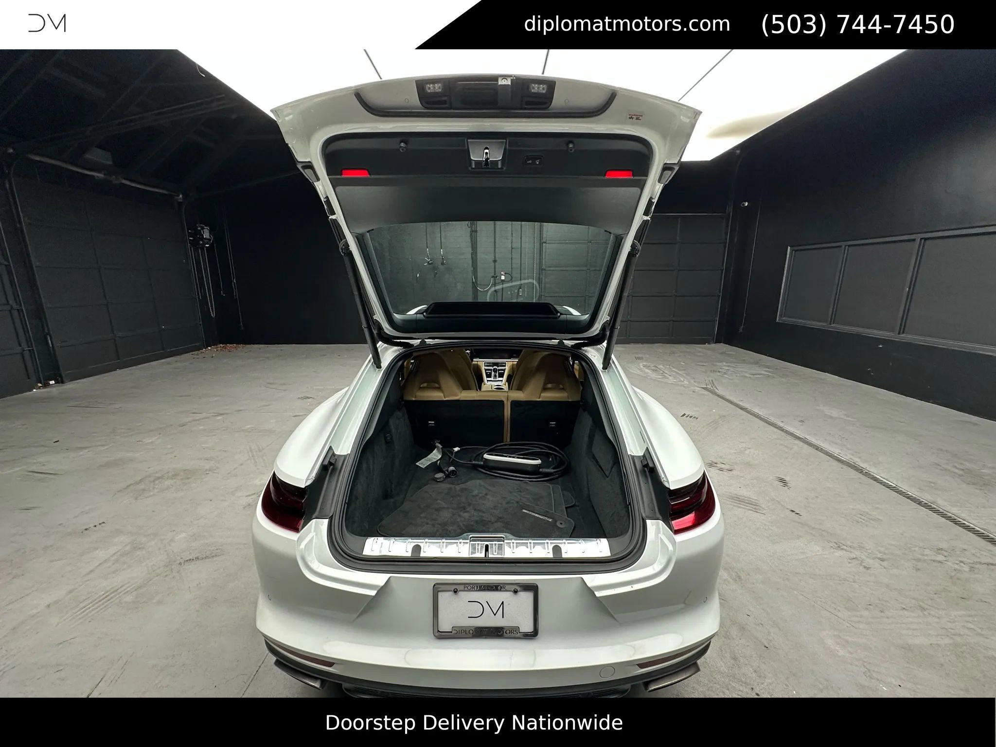 Used 2018 Porsche Panamera 4 image 42