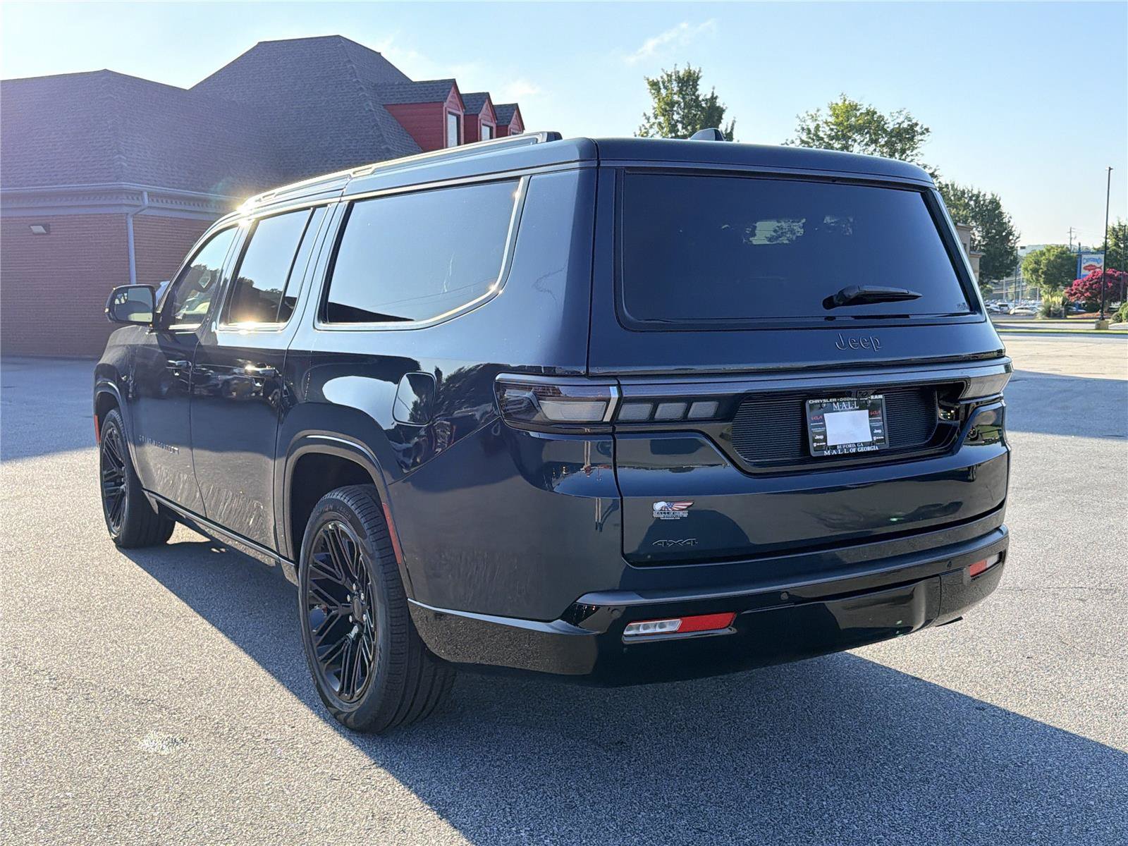 New 2026 Jeep Grand Wagoneer L Limited AWD/4WD image 6