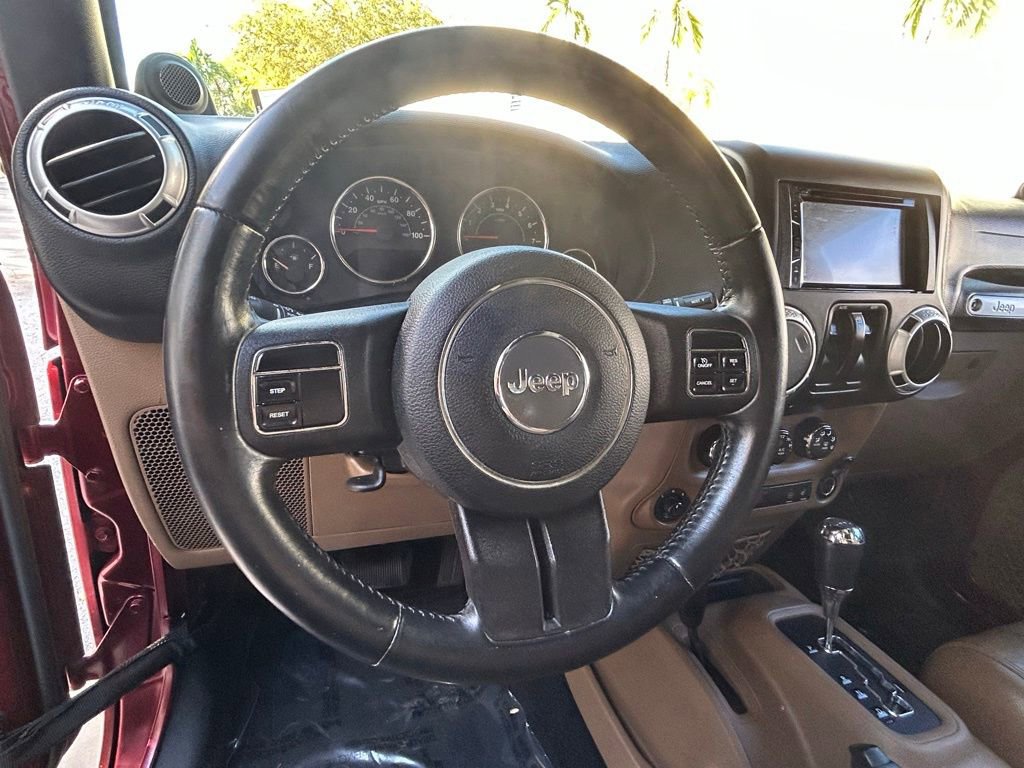 Used 2012 Jeep Wrangler Sahara image 18