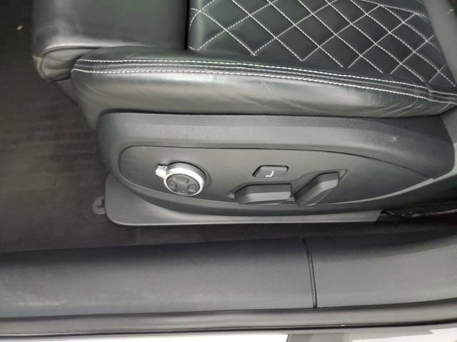 Used 2023 Audi S4 Premium Plus image 21