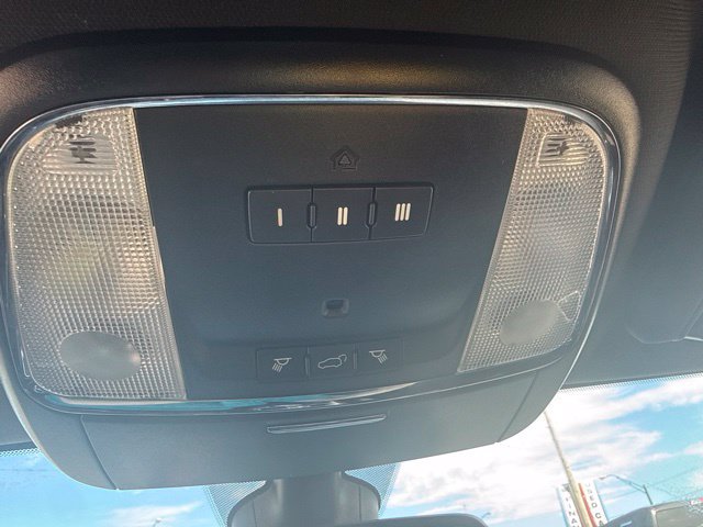 Used 2018 Jeep Grand Cherokee Altitude AWD/4WD image 20