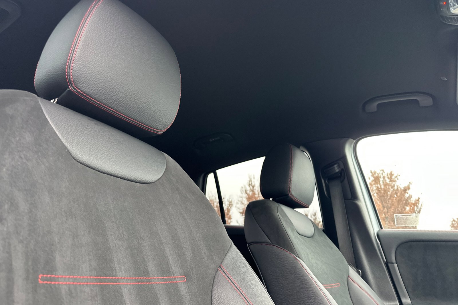 Certified 2025 Mercedes-Benz GLA 250 4MATIC image 17