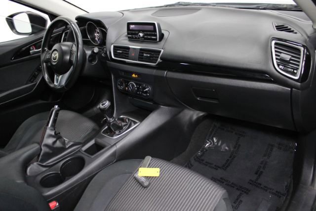 Used 2014 MAZDA MAZDA3 i Touring image 23