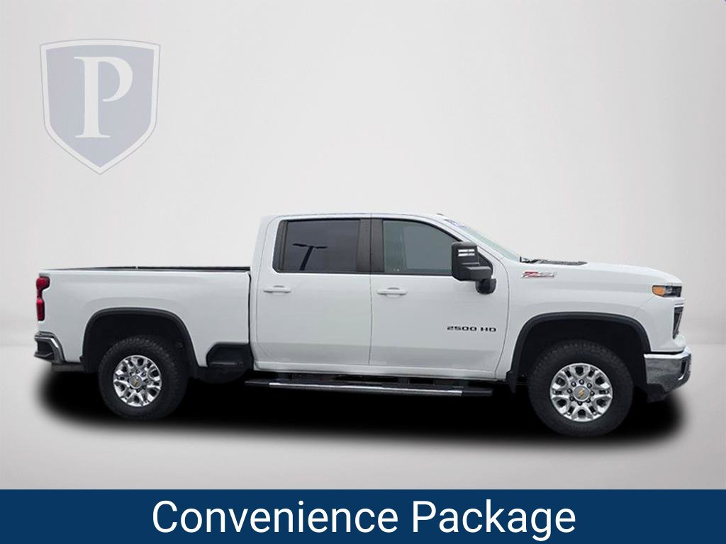 Certified 2024 Chevrolet Silverado 2500 LT AWD/4WD image 4